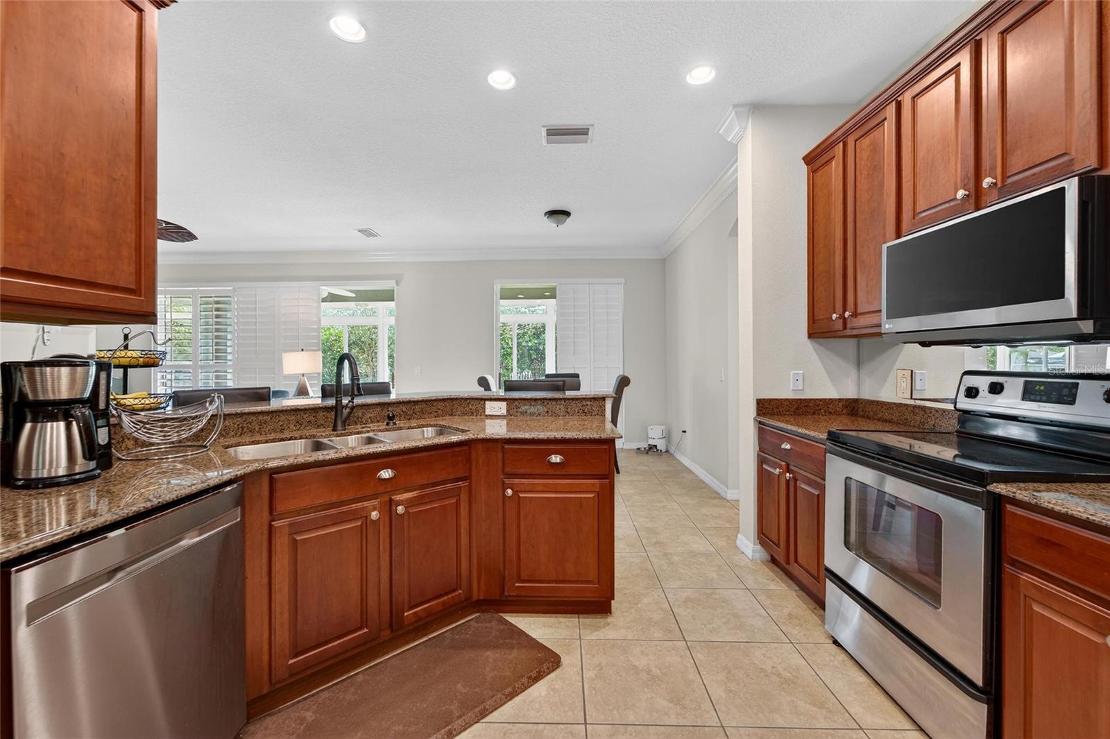 1609 HARVEST GROVE CT, VALRICO, FL, 33596