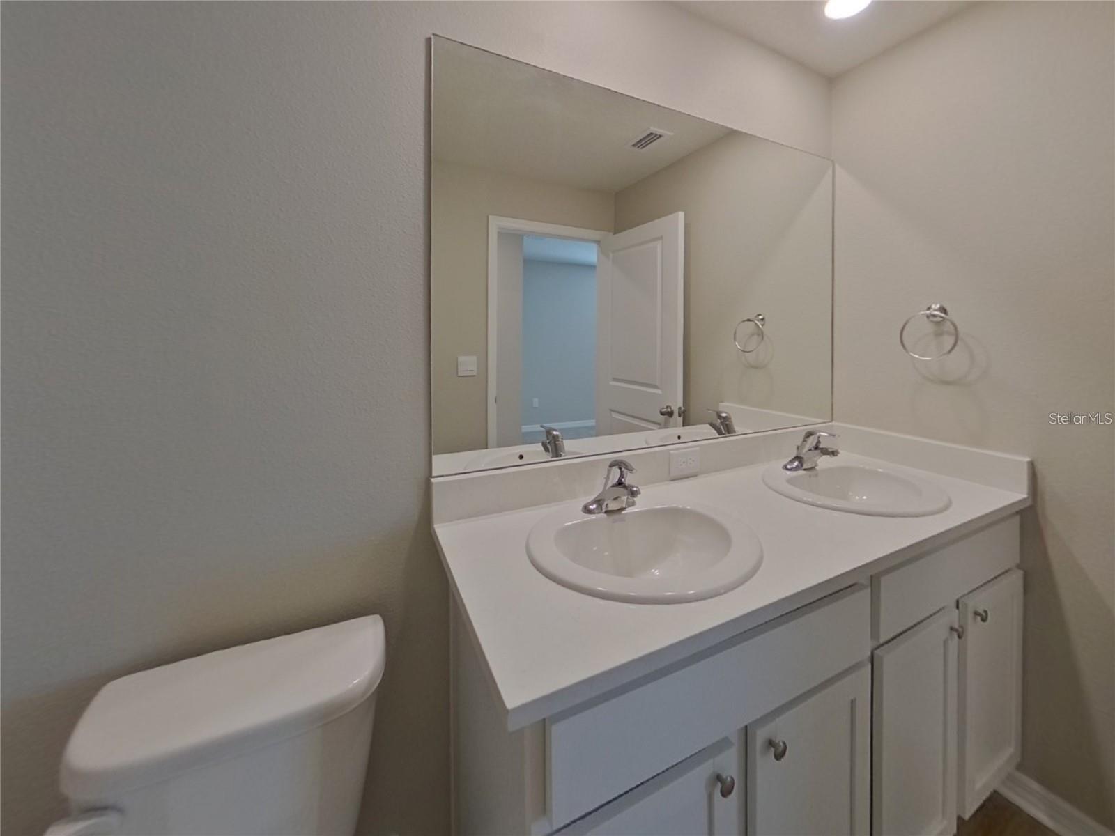 10734 HIDDEN BANKS GLN, PARRISH, FL, 34219