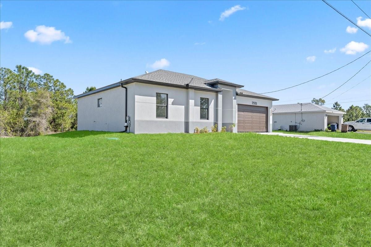 2501 E 15TH ST, LEHIGH ACRES, FL, 33972