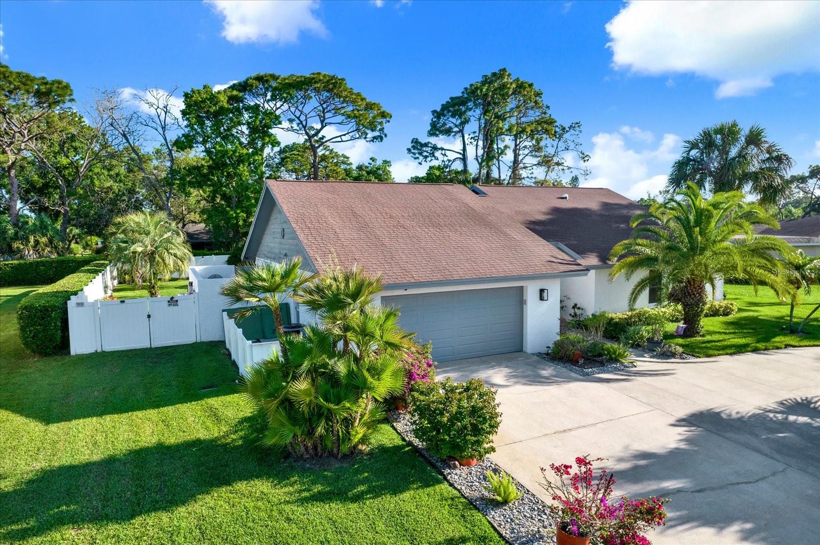 4303 MIDDLE LAKE DR, TAMPA, FL, 33624