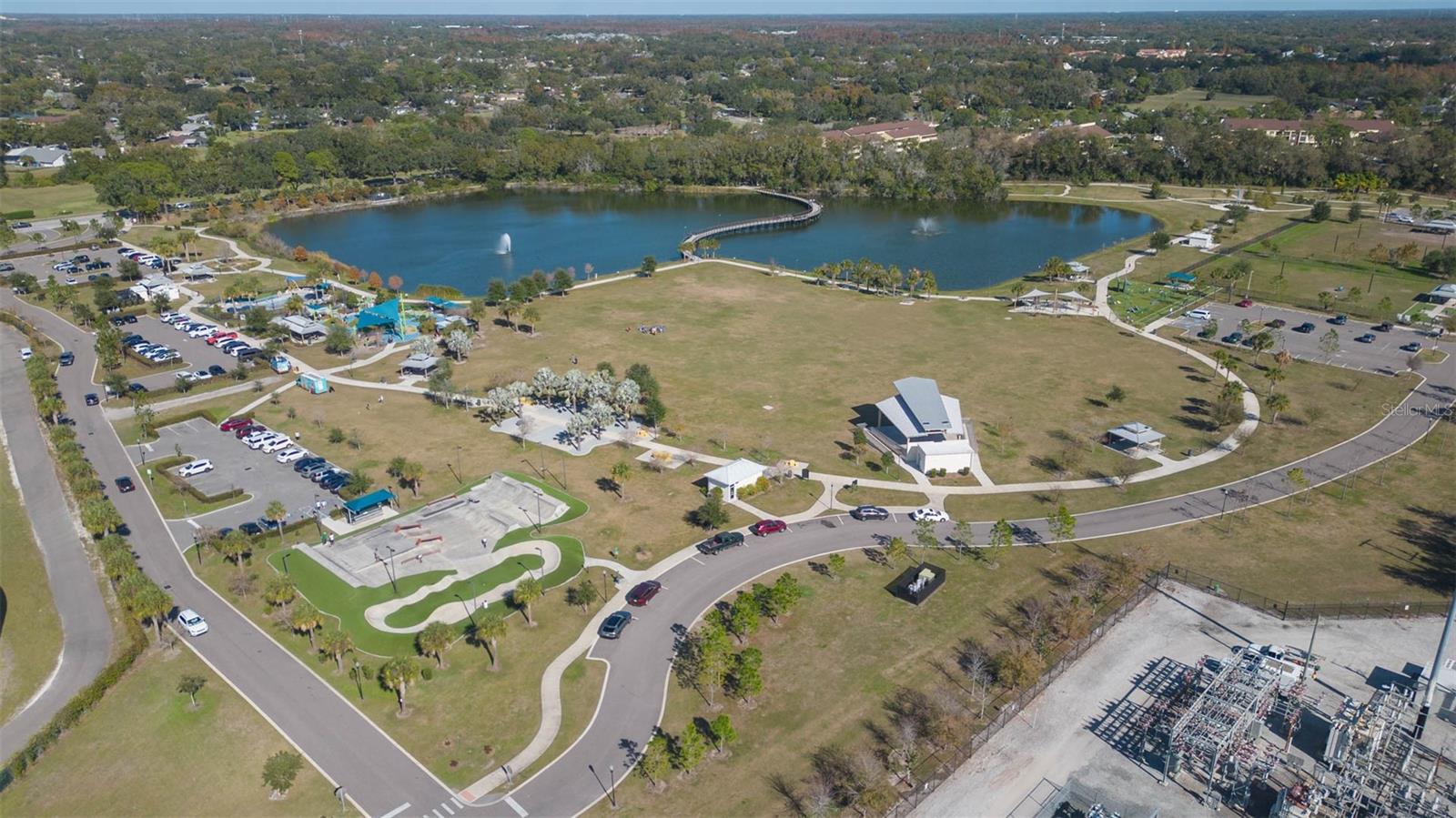4303 MIDDLE LAKE DR, TAMPA, FL, 33624
