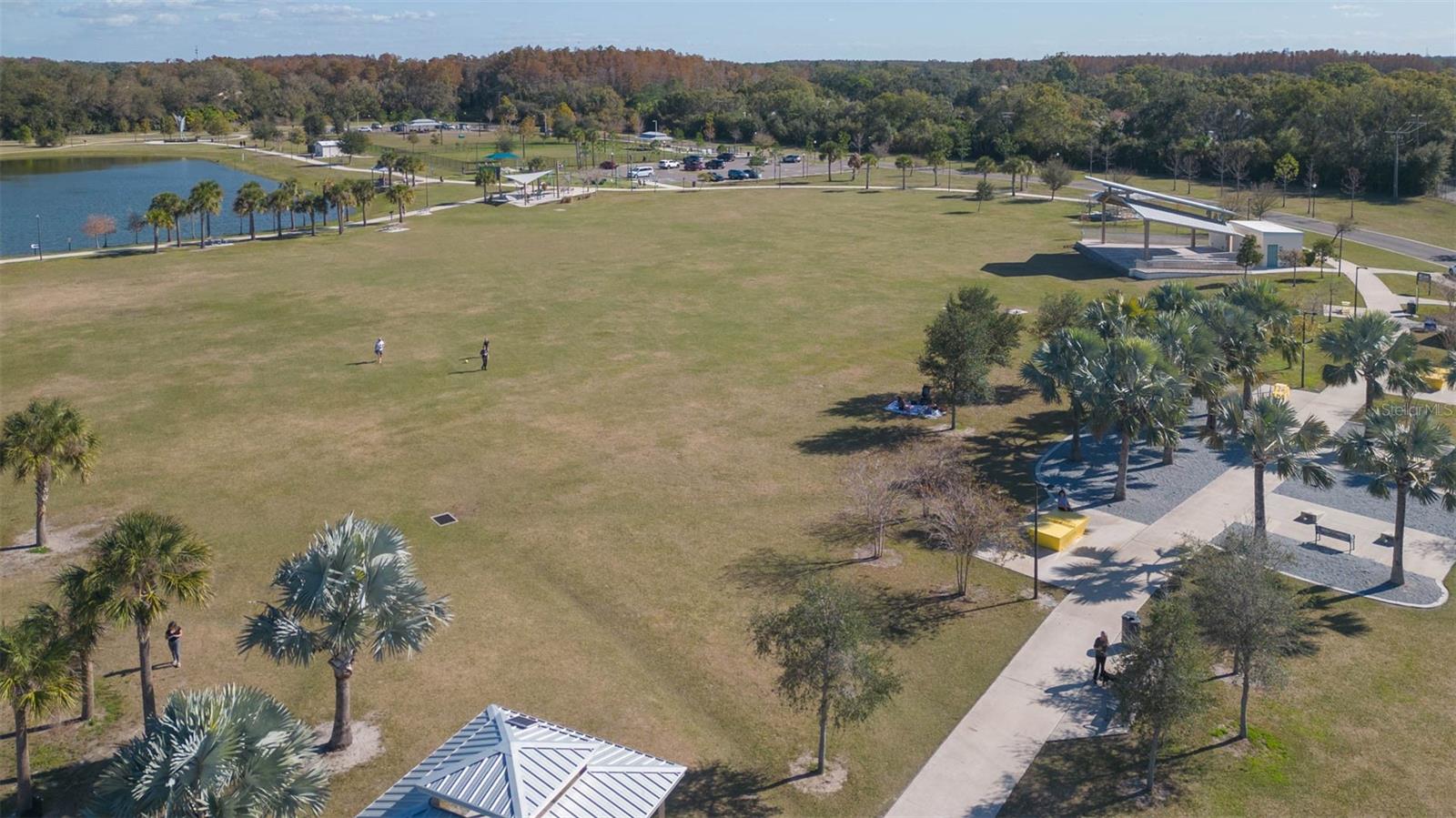 4303 MIDDLE LAKE DR, TAMPA, FL, 33624