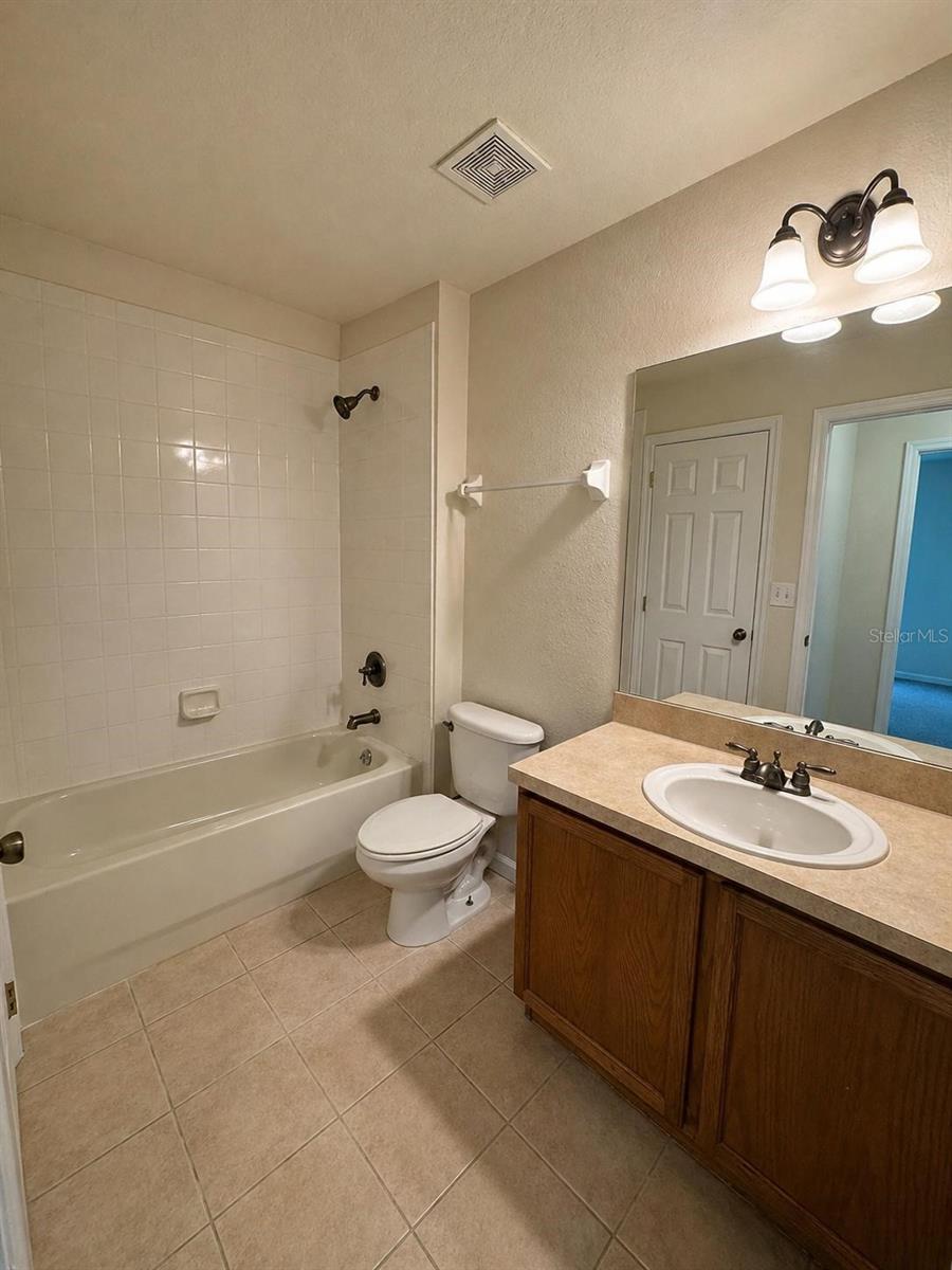 2543 OLD KENT CIR, KISSIMMEE, FL, 34758