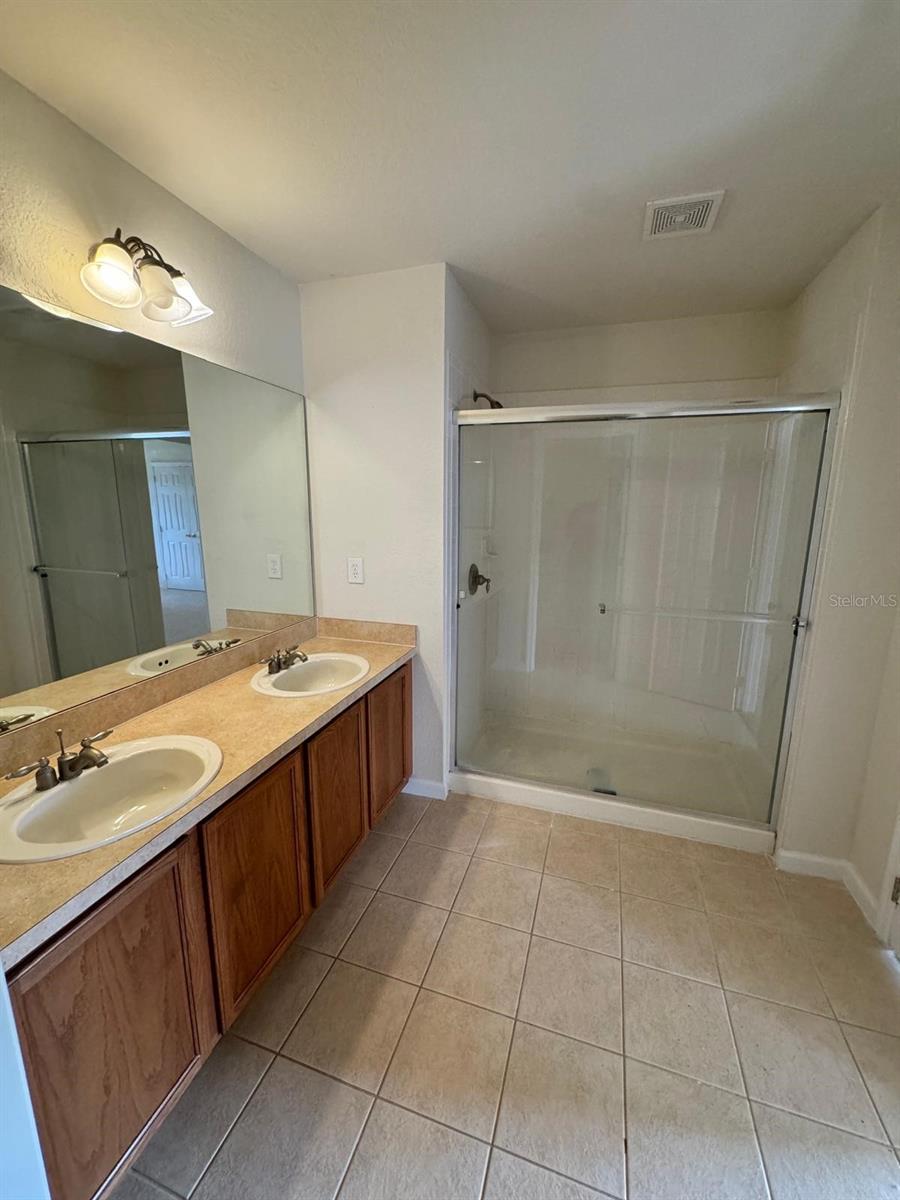 2543 OLD KENT CIR, KISSIMMEE, FL, 34758