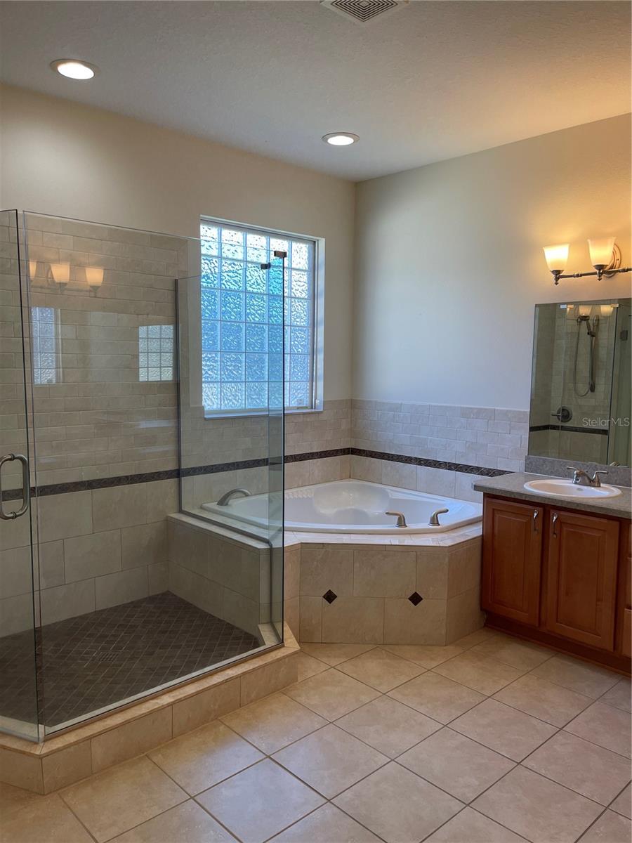 3906 WHISTLEWOOD CIR, LAKELAND, FL, 33811