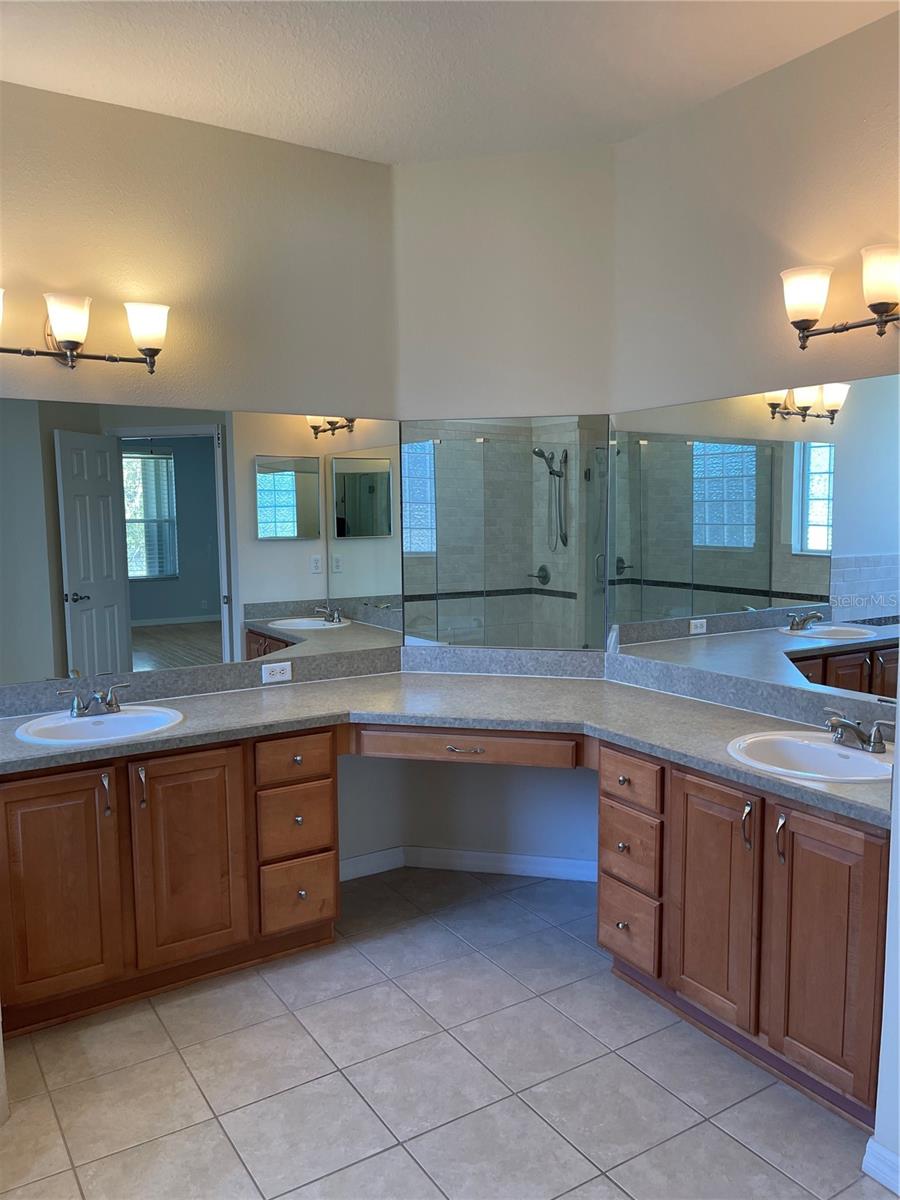 3906 WHISTLEWOOD CIR, LAKELAND, FL, 33811