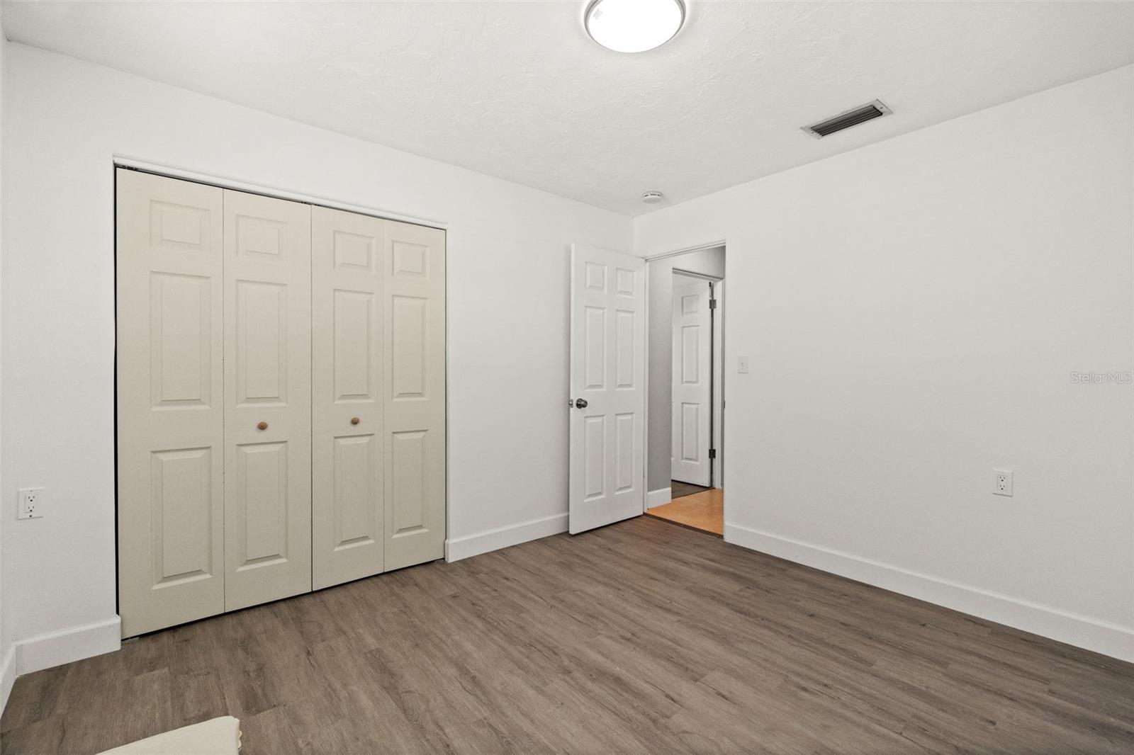 710 116TH AVE, TREASURE ISLAND, FL, 33706
