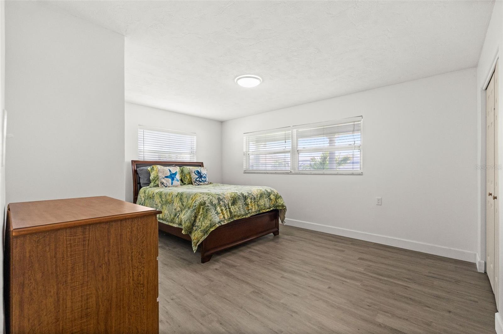 710 116TH AVE, TREASURE ISLAND, FL, 33706