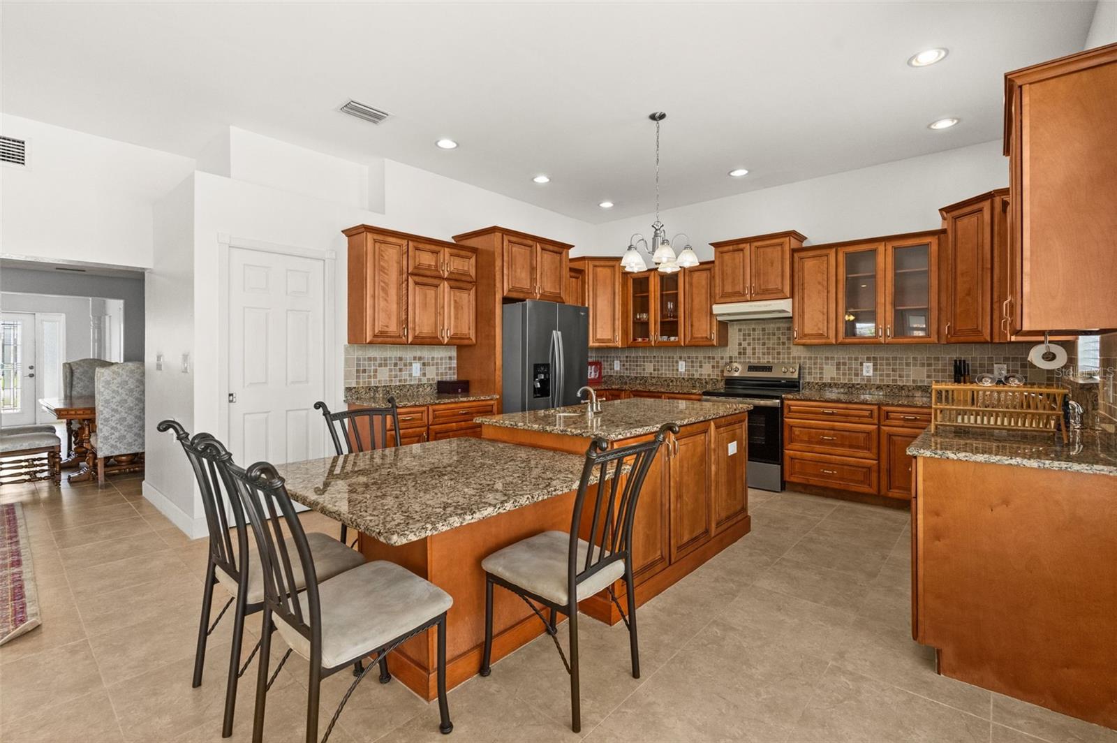710 116TH AVE, TREASURE ISLAND, FL, 33706