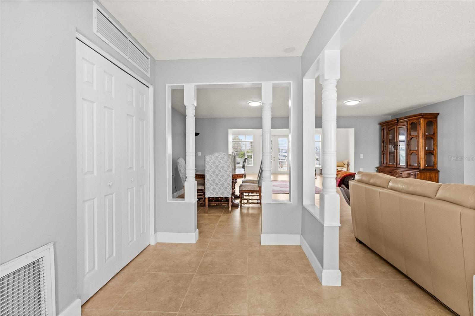 710 116TH AVE, TREASURE ISLAND, FL, 33706