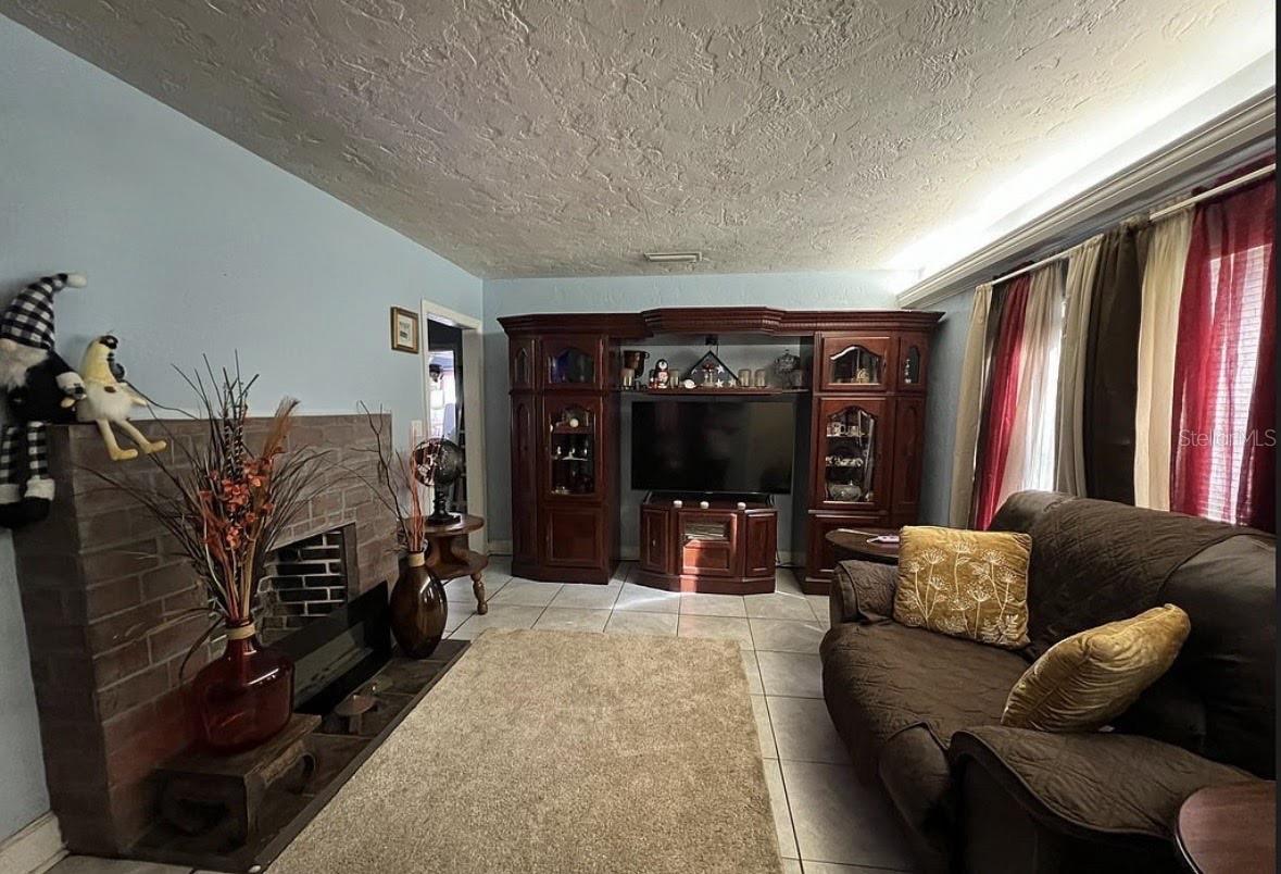 2131 NE 3RD ST, OCALA, FL, 34470