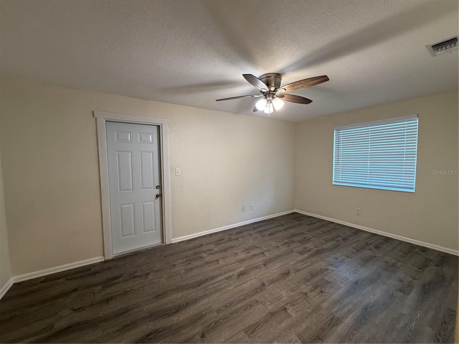 1740 W WALNUT ST, TAMPA, FL, 33607