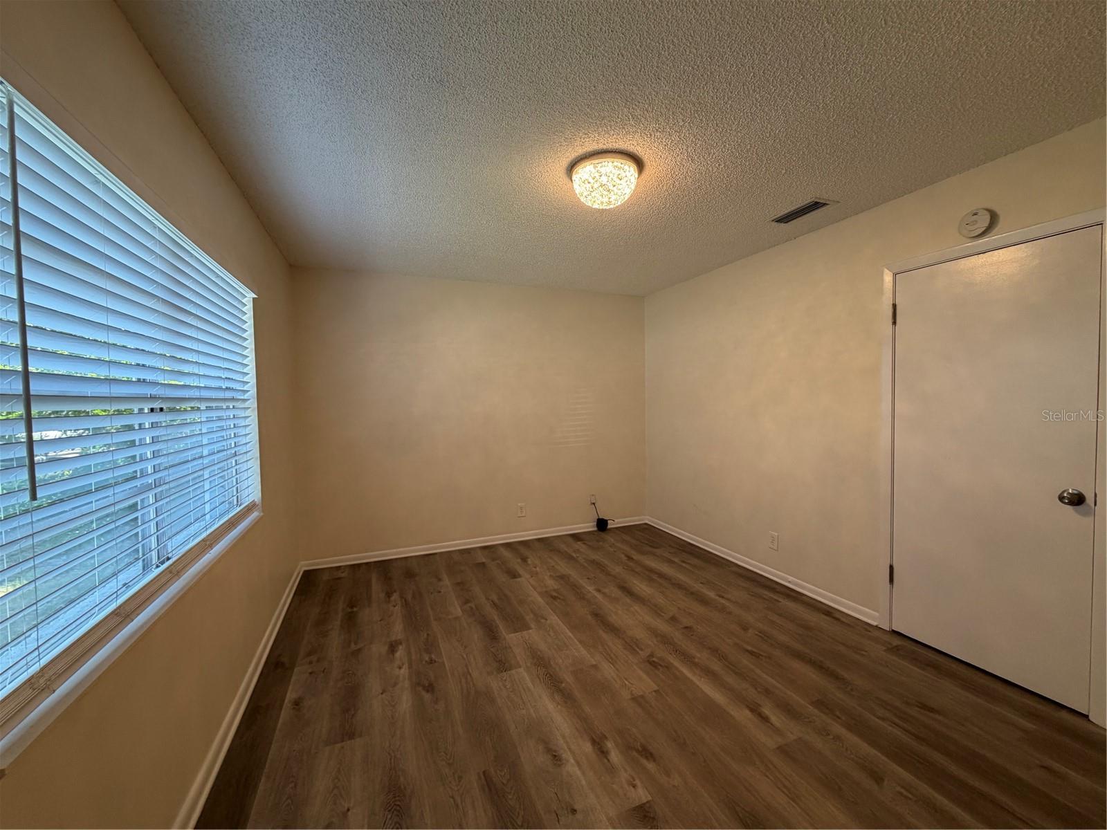 1740 W WALNUT ST, TAMPA, FL, 33607