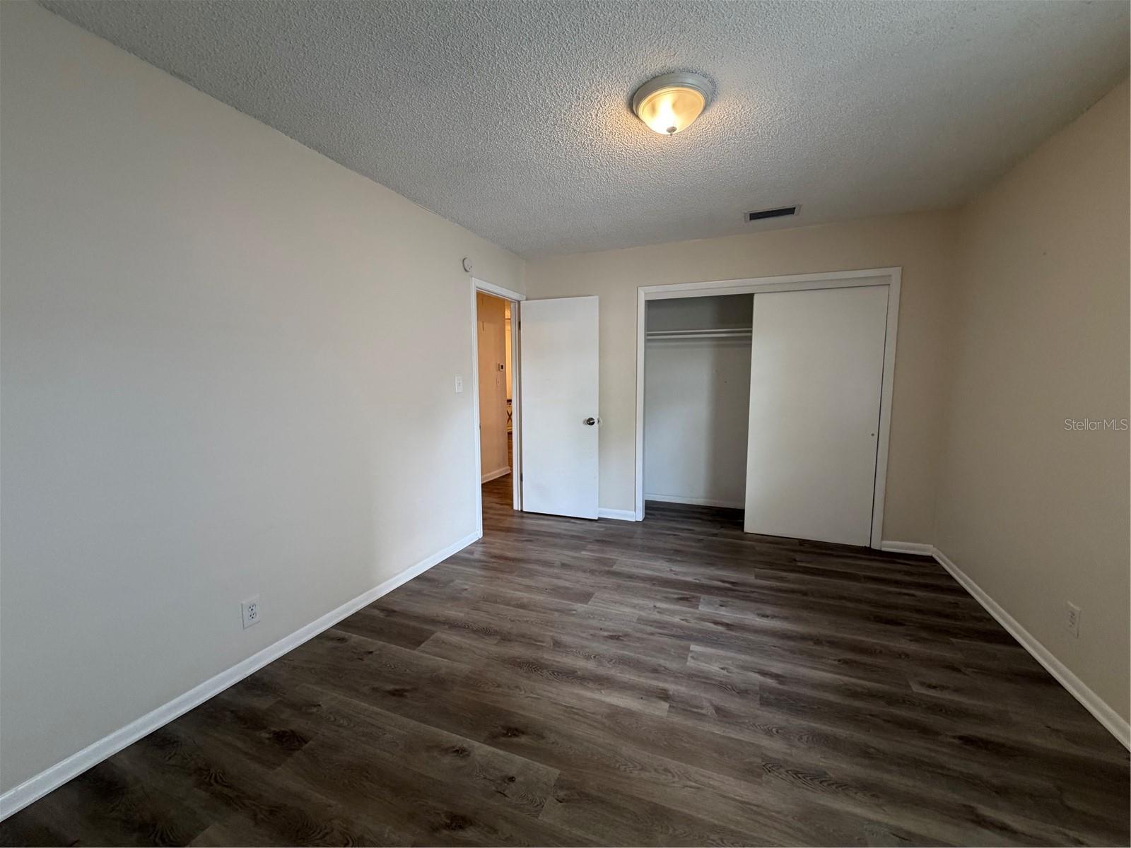 1740 W WALNUT ST, TAMPA, FL, 33607