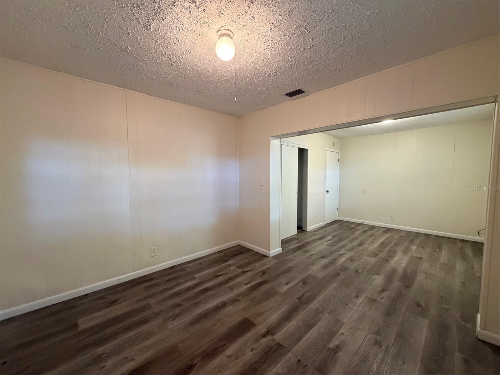 1740 W WALNUT ST, TAMPA, FL, 33607