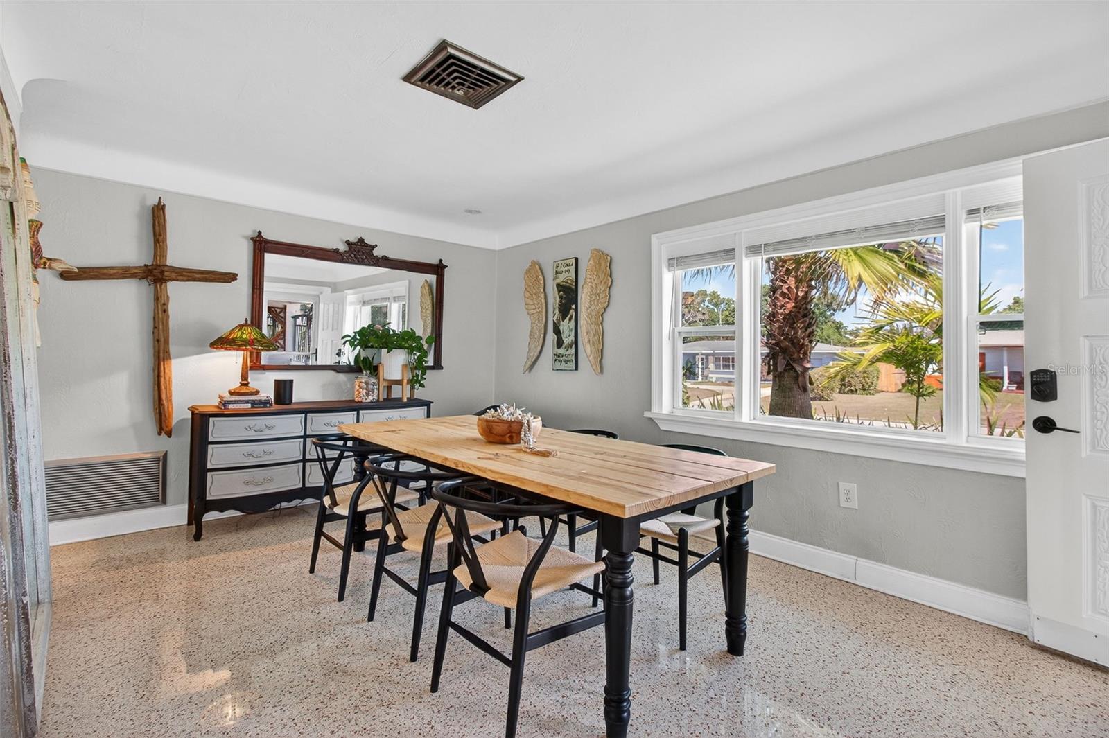 5214 25TH AVE N, ST PETERSBURG, FL, 33710