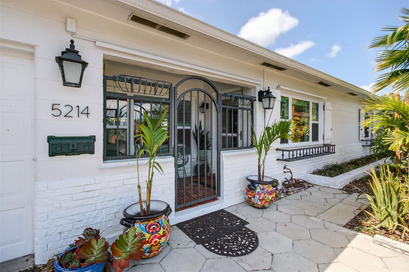 5214 25TH AVE N, ST PETERSBURG, FL, 33710