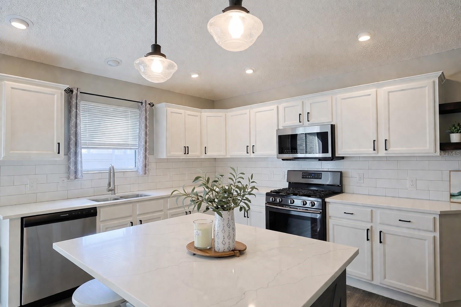 1451 ROSEDALE WAY, THE VILLAGES, FL, 32162