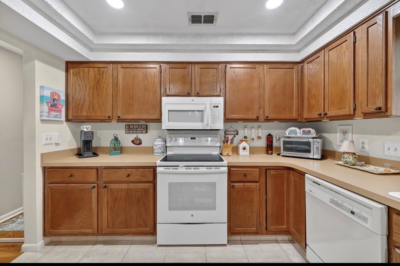2218 JOHN MOORE RD, BRANDON, FL, 33511