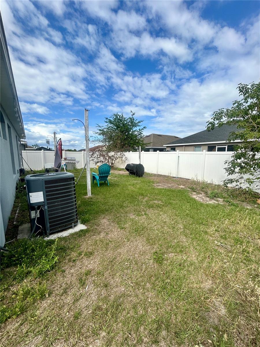 336 ST GEORGES CIR, EAGLE LAKE, FL, 33839