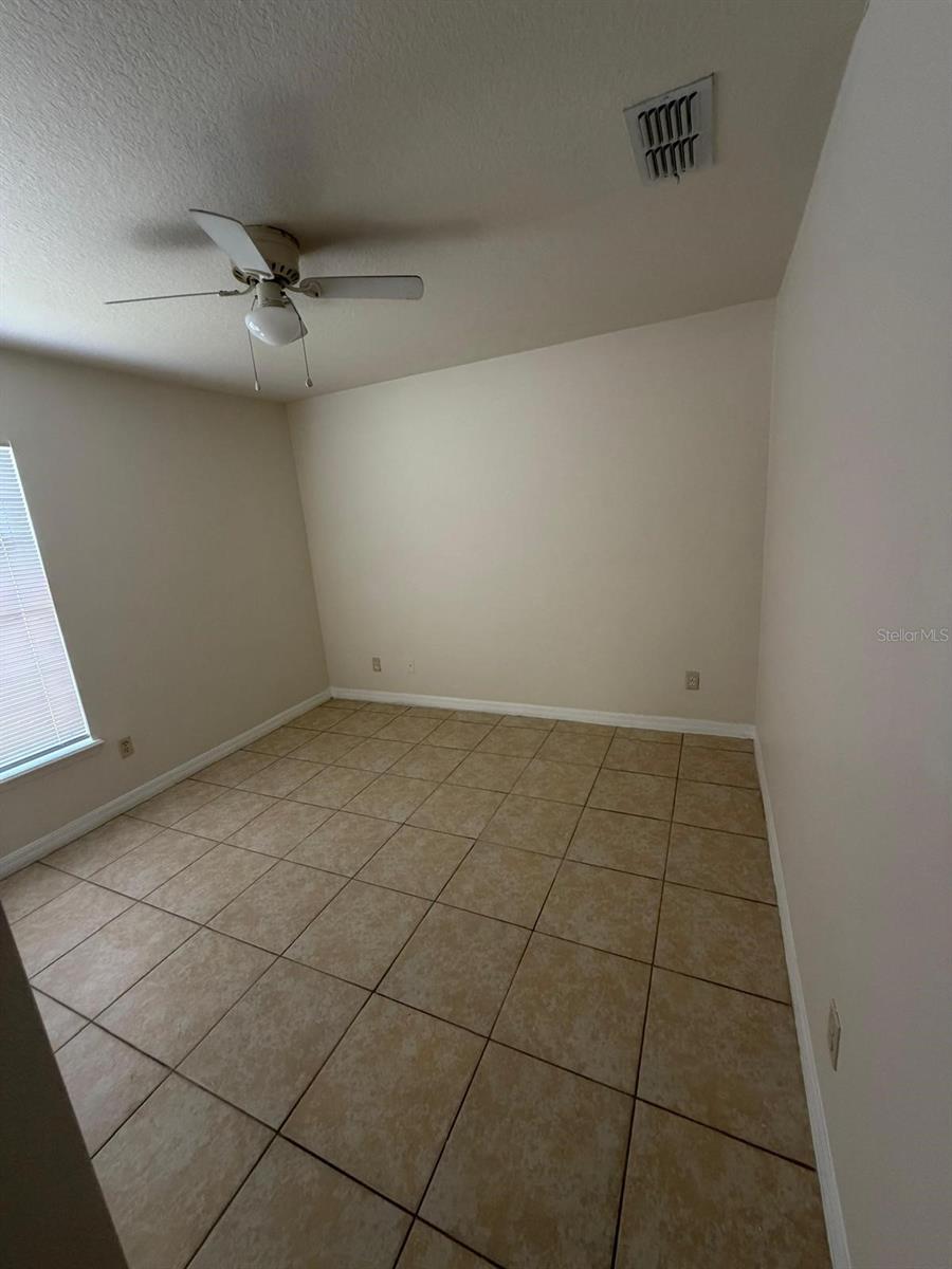 542 LAKEVIEW CT, KISSIMMEE, FL, 34759