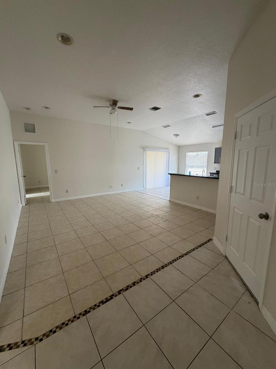 542 LAKEVIEW CT, KISSIMMEE, FL, 34759
