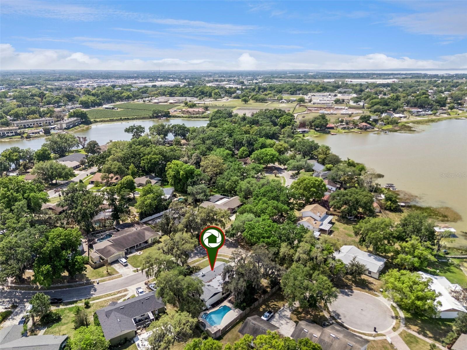 418 E LAKESHORE DR, OCOEE, FL, 34761