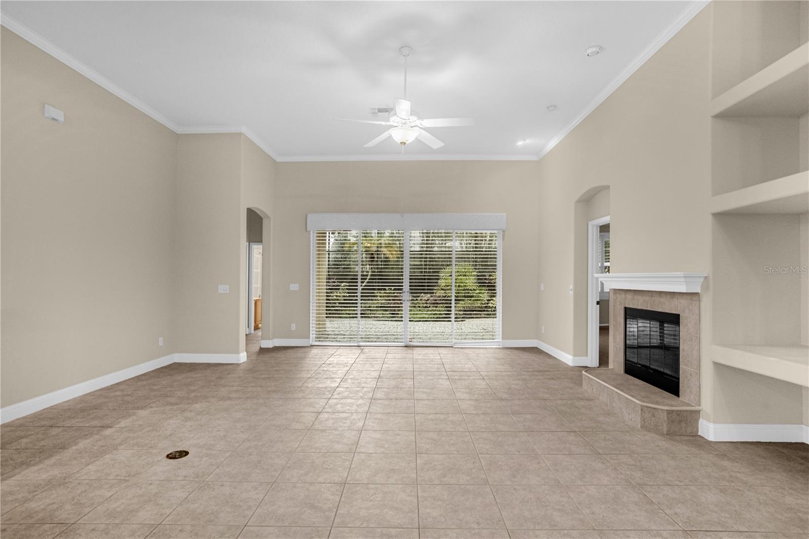 10674 WOODCHASE CIR, ORLANDO, FL, 32836