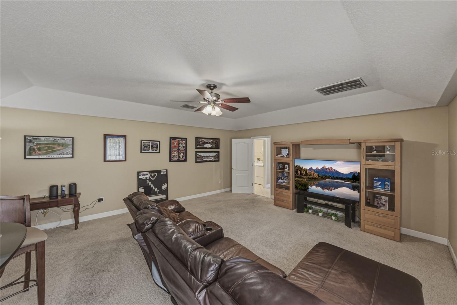 5104 WHISPERING LEAF TRL, VALRICO, FL, 33596