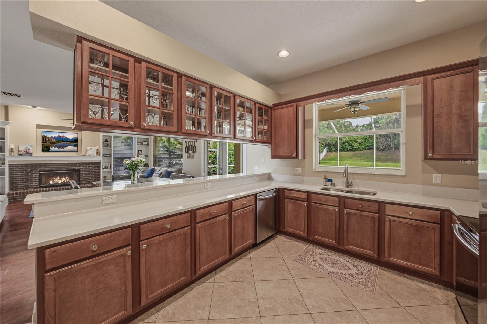 5104 WHISPERING LEAF TRL, VALRICO, FL, 33596