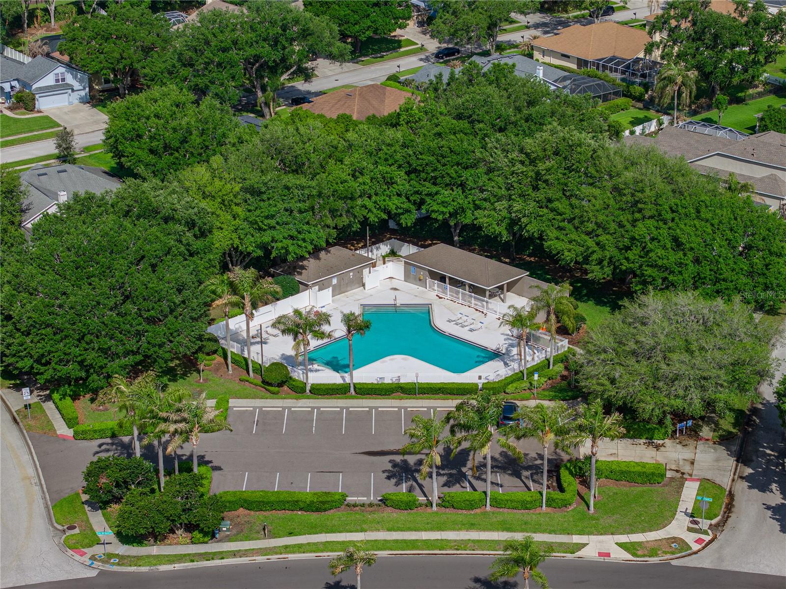 5104 WHISPERING LEAF TRL, VALRICO, FL, 33596