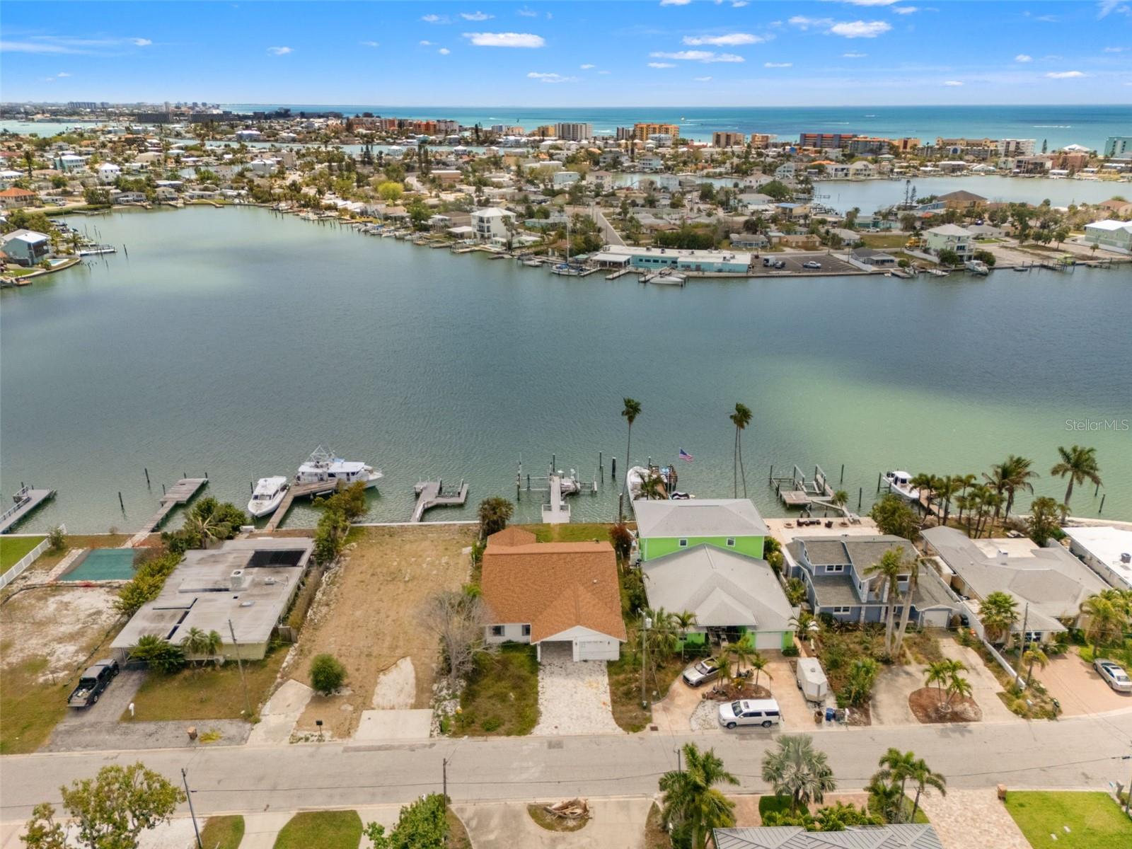 811 BAY POINT DR, MADEIRA BEACH, FL, 33708