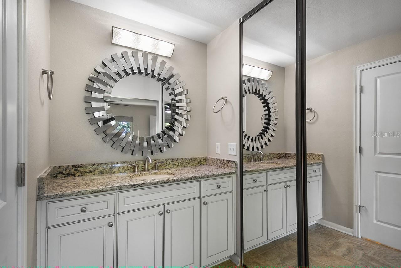 16 ESCONDIDO CIR #223, ALTAMONTE SPRINGS, FL, 32701