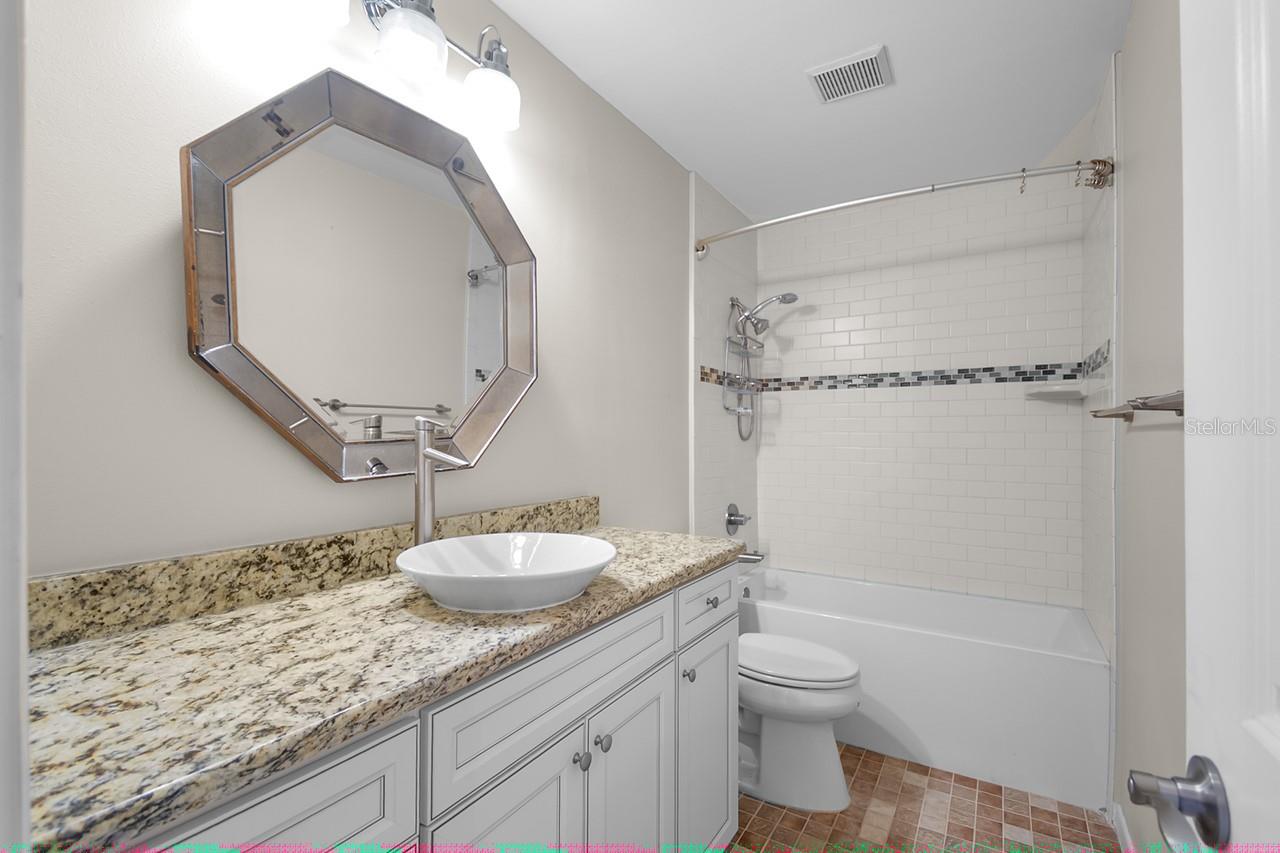 16 ESCONDIDO CIR #223, ALTAMONTE SPRINGS, FL, 32701