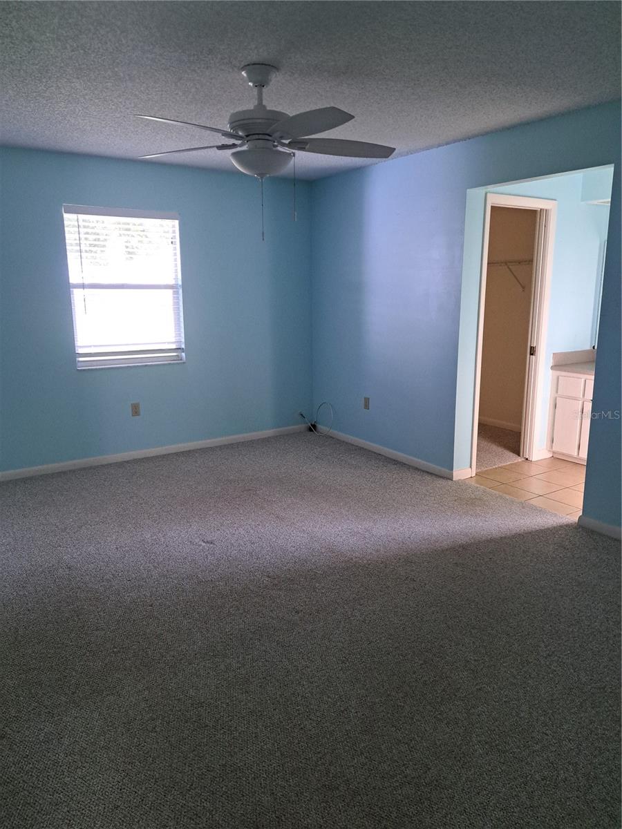5618 ROSEWALL CIR, LEESBURG, FL, 34748