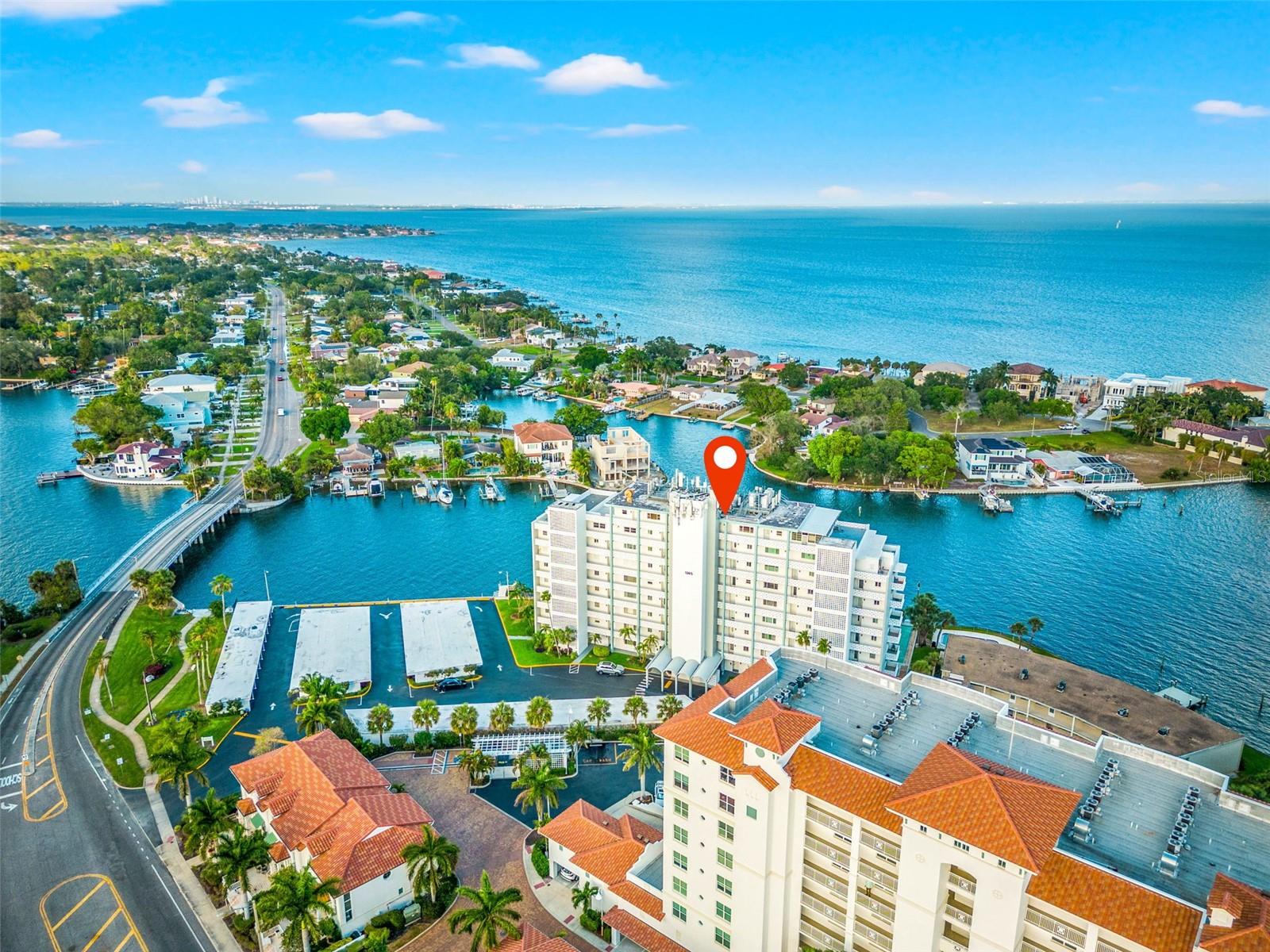 1365 SNELL ISLE BLVD NE #8D, ST PETERSBURG, FL, 33704