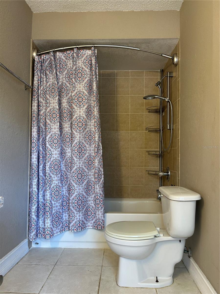 21020 VOYAGER BLVD #2, LAND O LAKES, FL, 34638
