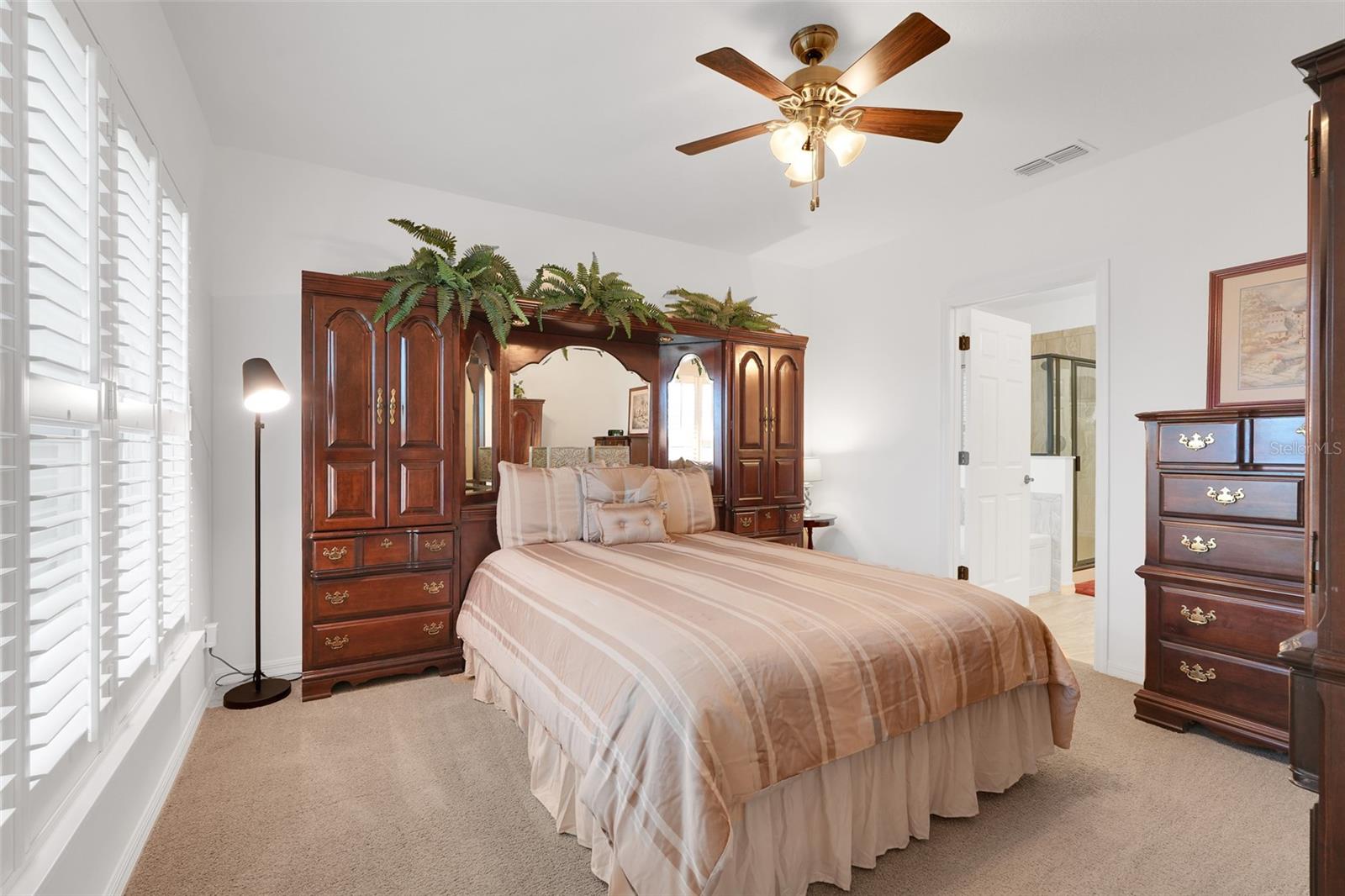 489 KESTREL DR, GROVELAND, FL, 34736