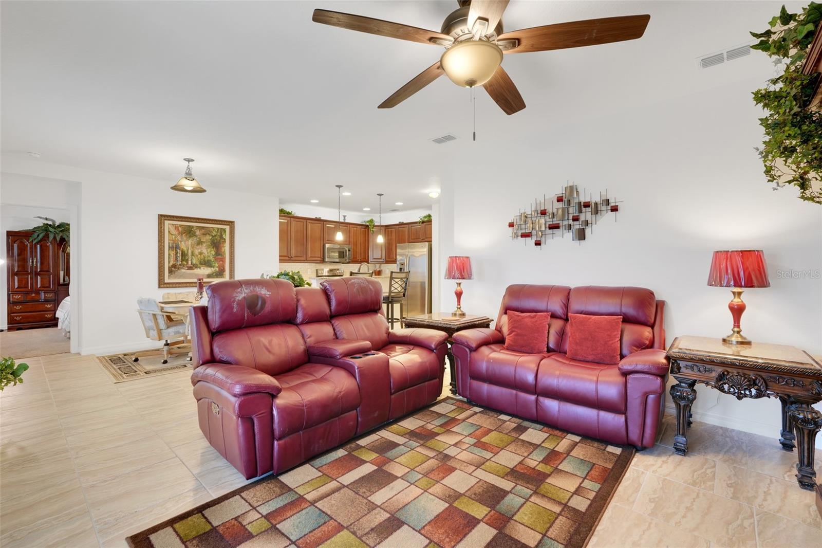 489 KESTREL DR, GROVELAND, FL, 34736