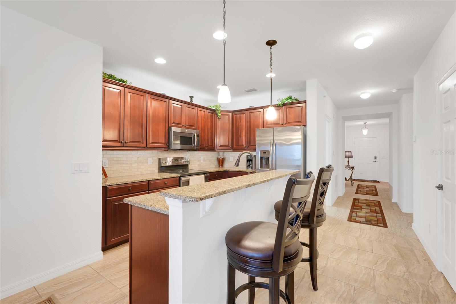 489 KESTREL DR, GROVELAND, FL, 34736
