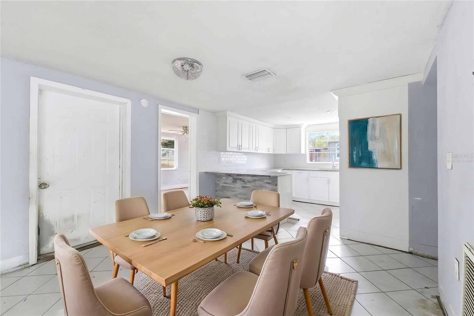 Dining Room Virtually Staged