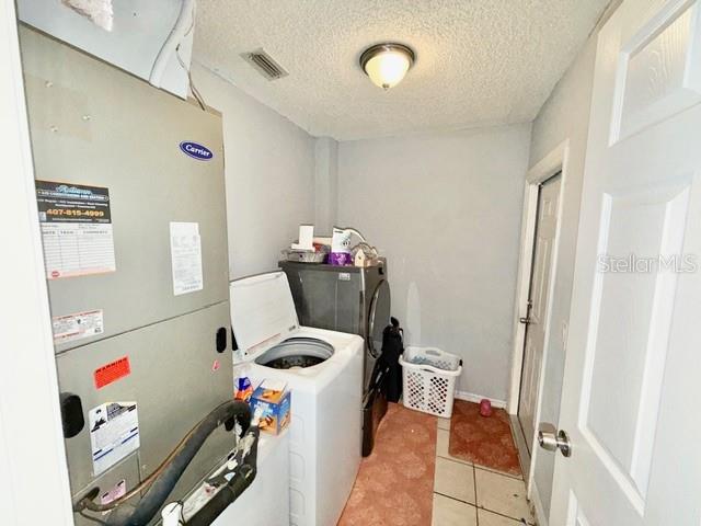 219 PEBBLE CT, DELTONA, FL, 32725