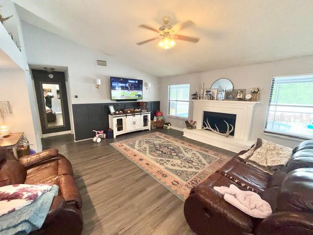 219 PEBBLE CT, DELTONA, FL, 32725