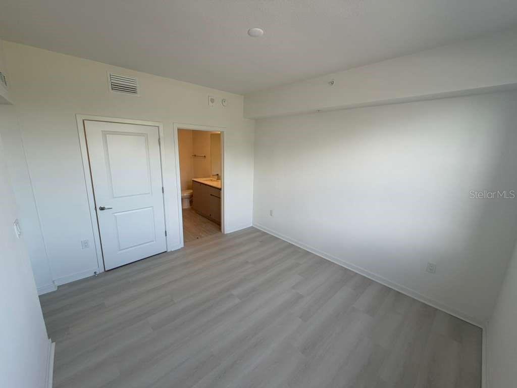 5587 MILLENIA PARK BLVD #202, ORLANDO, FL, 32839