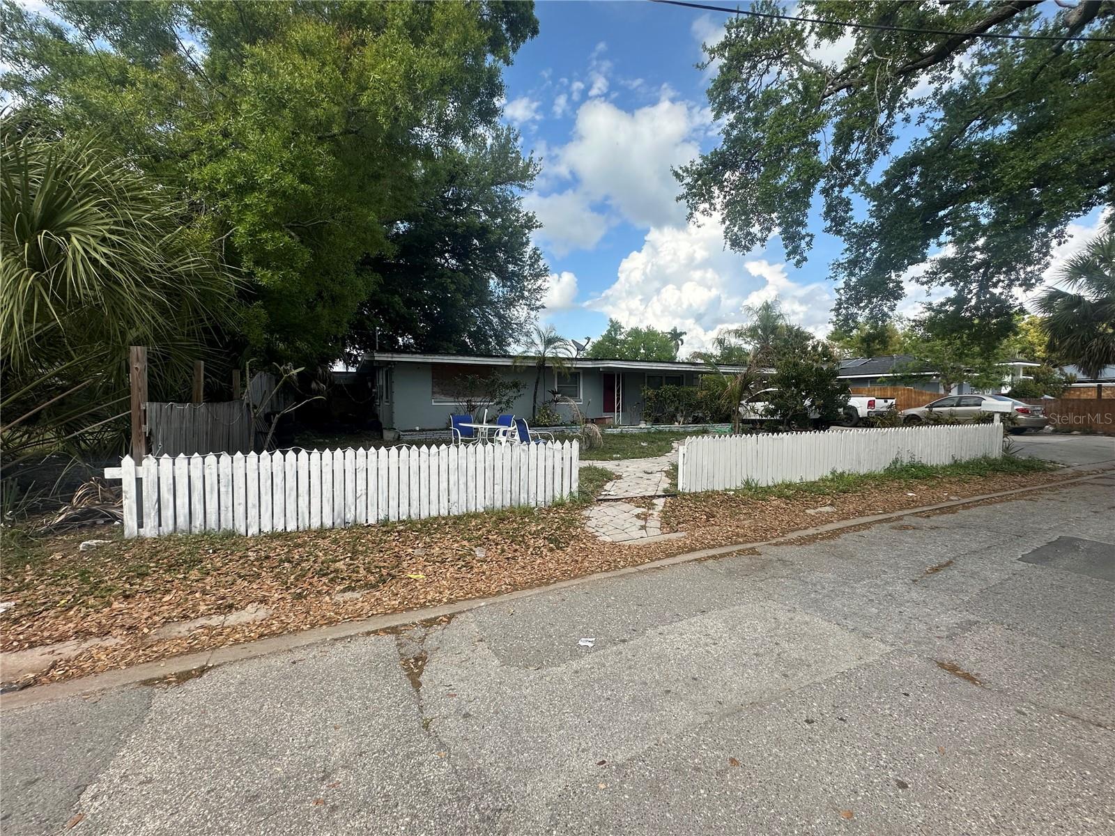 1525 7TH AVENUE DR E, BRADENTON, FL, 34208