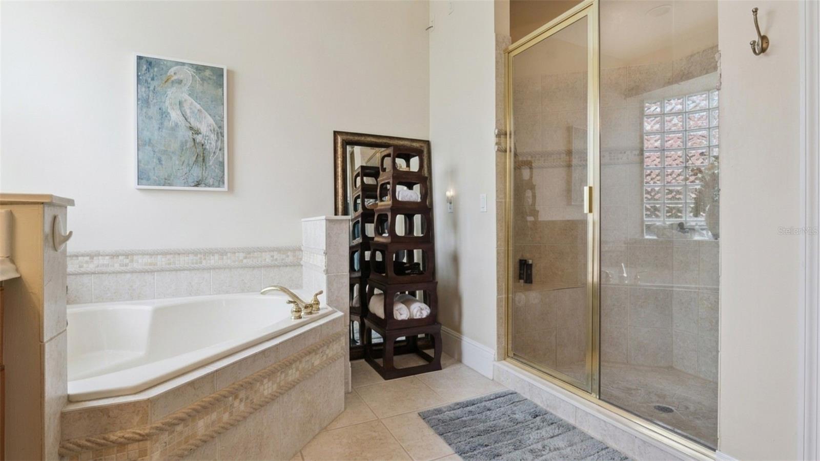1329 GLENHEATHER DR, WINDERMERE, FL, 34786