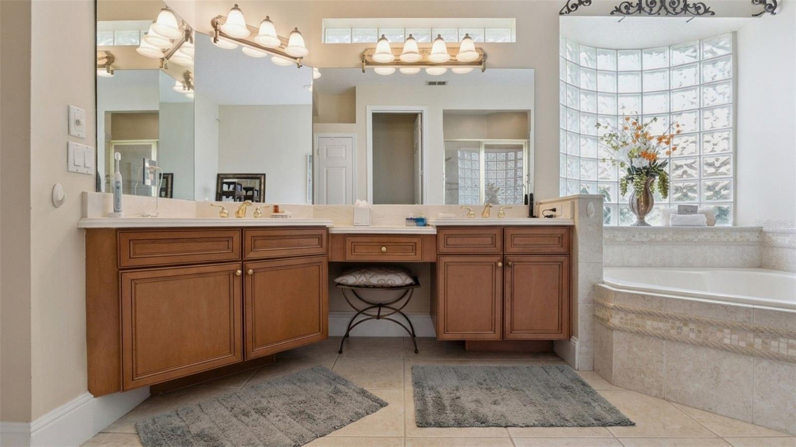 1329 GLENHEATHER DR, WINDERMERE, FL, 34786