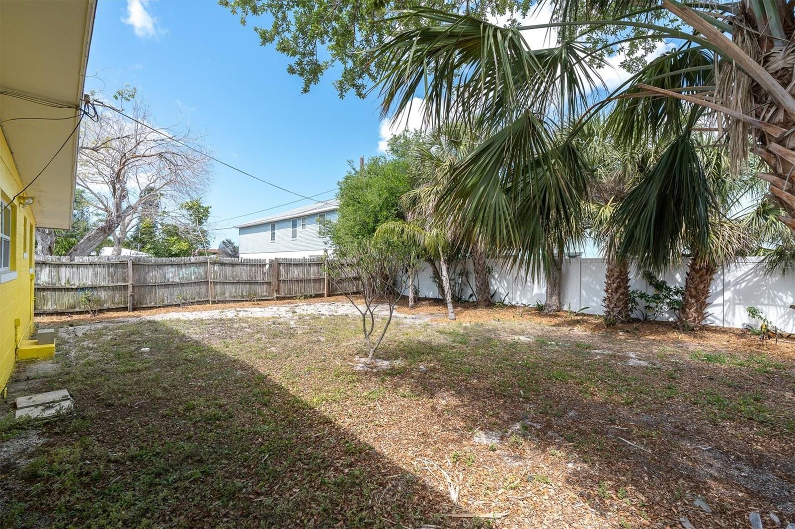 333 72ND AVE, ST PETE BEACH, FL, 33706