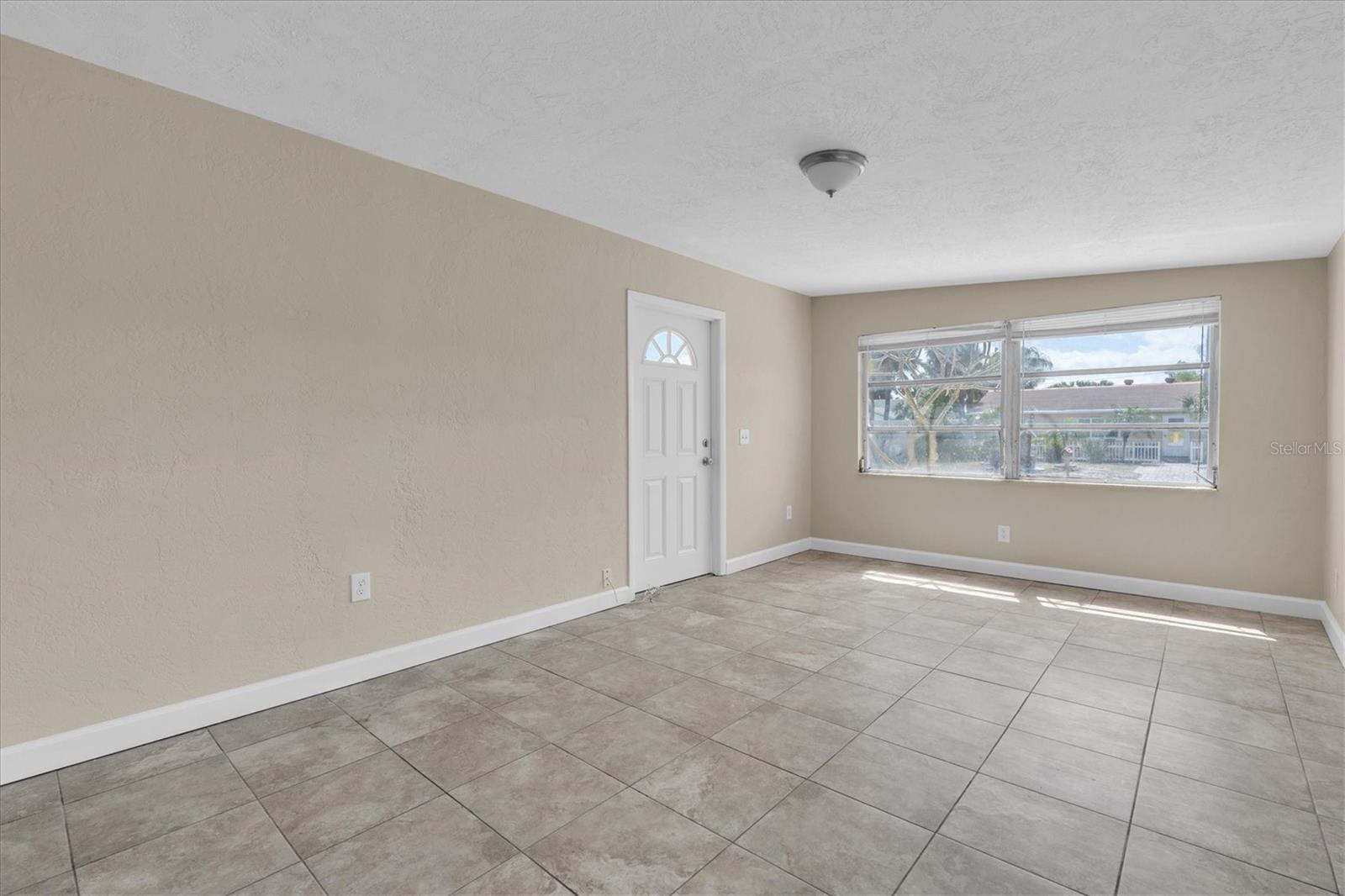 333 72ND AVE, ST PETE BEACH, FL, 33706