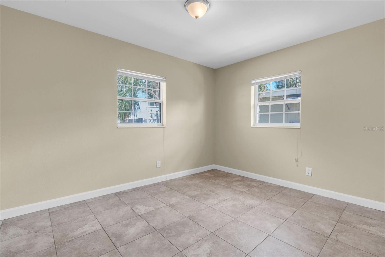 333 72ND AVE, ST PETE BEACH, FL, 33706